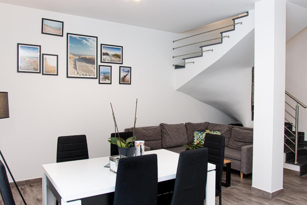 Osada Sluszewo - Apartamenty Restauracja Wydarzenia Gniewino Exterior foto